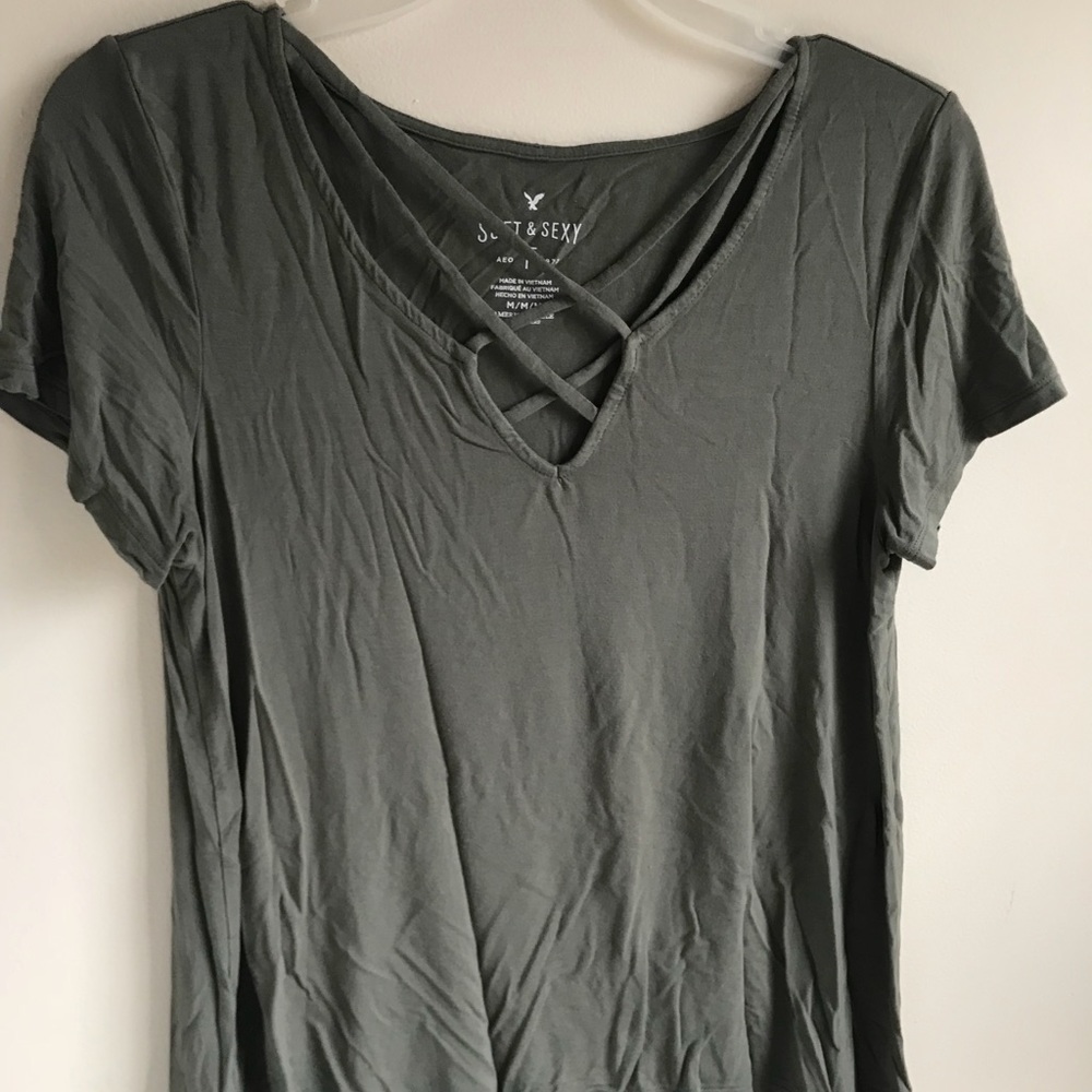 NEW AMERICAN EAGLE SOFT AND SEXY T-SHIRT